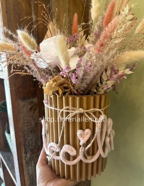 Box nascita con rosa stabilizzata che dura per sempre, con nome crochet personalizzato